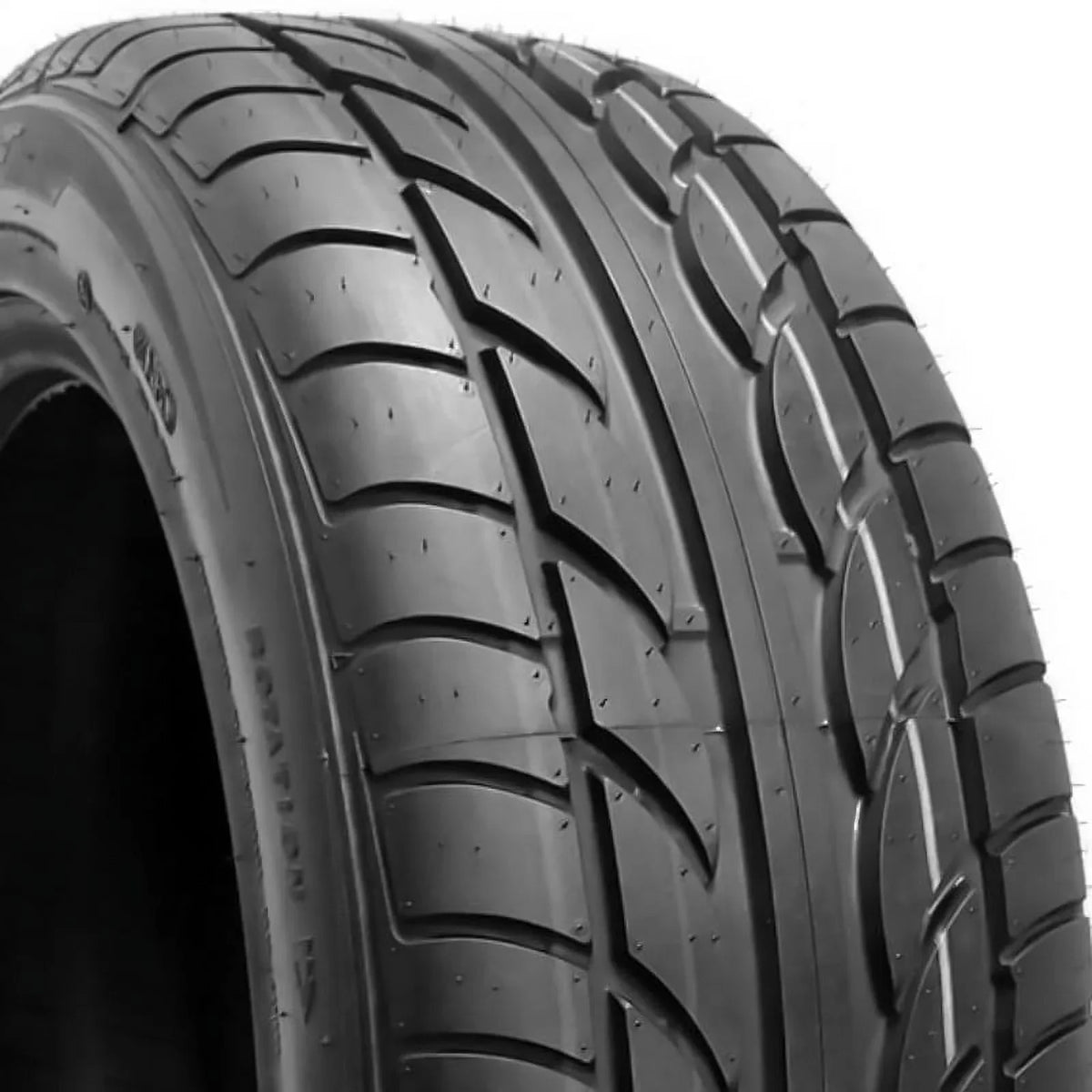 '- Achilles 195/70R14 91H Tire 122 All-Season